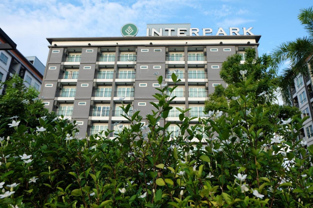 Interpark Hotel & Residence, Eastern Seaboard ラヨーン エクステリア 写真